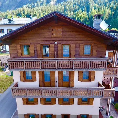 Ajarnola Locazioni Turist * Auronzo di Cadore